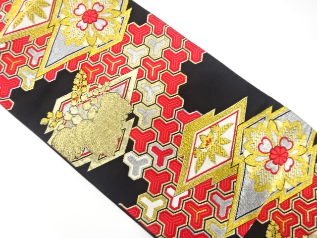 アンティーク　松皮菱に桐・花・毘沙門亀甲模様織り出し袋帯(着用可)